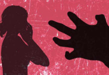 വര്ക്കലയില് വിദ്യാര്ത്ഥിനിയെ ബലമായി പിടിച്ചു കൊണ്ടുപോയി ലൈംഗികാതിക്രമം; 20-കാരന് അറസ്റ്റില്; അക്രമത്തിന് കാരണം പ്രണയപ്പക